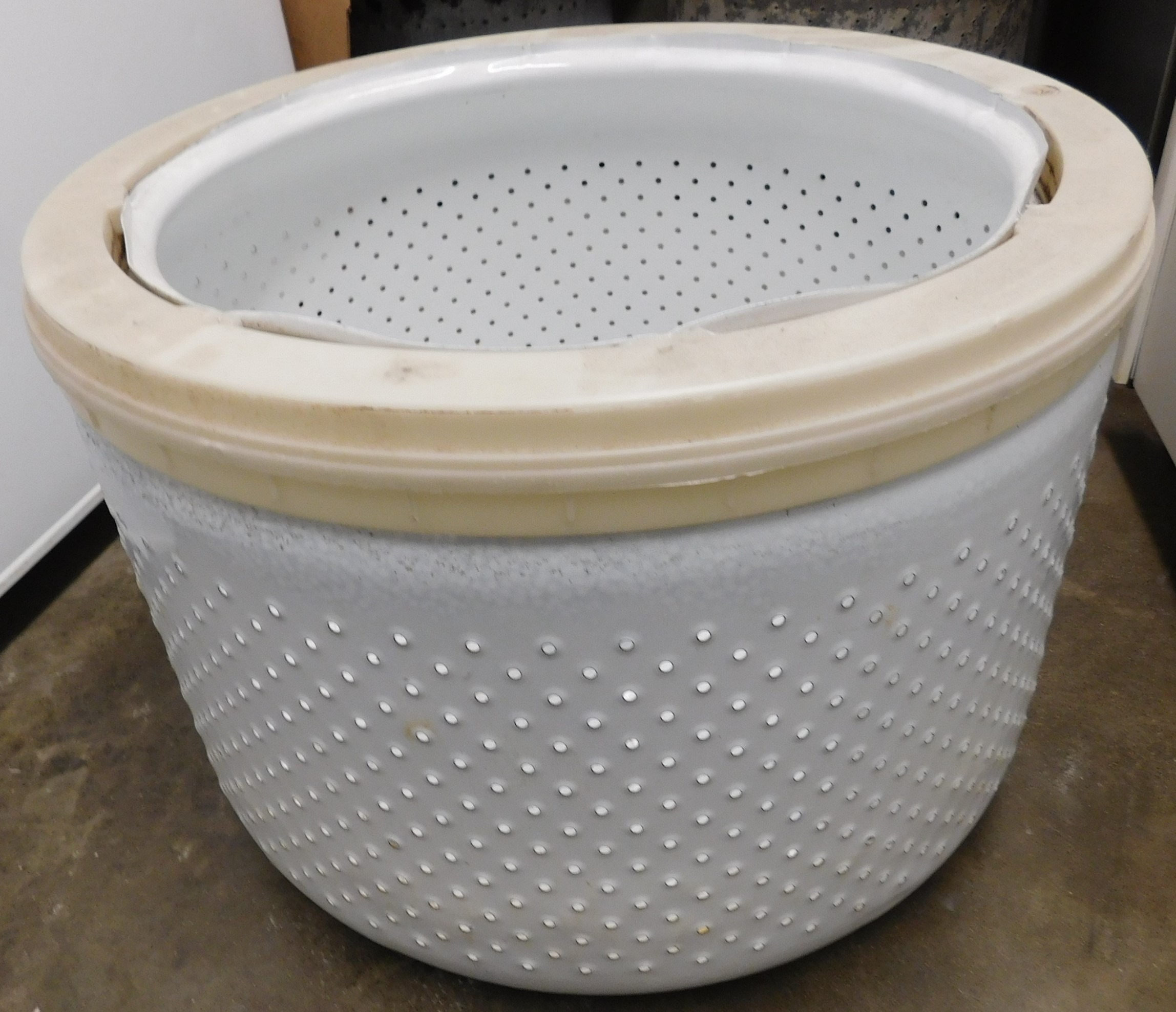 Washer Tub For Use As Fire Pit Appliance Recycler