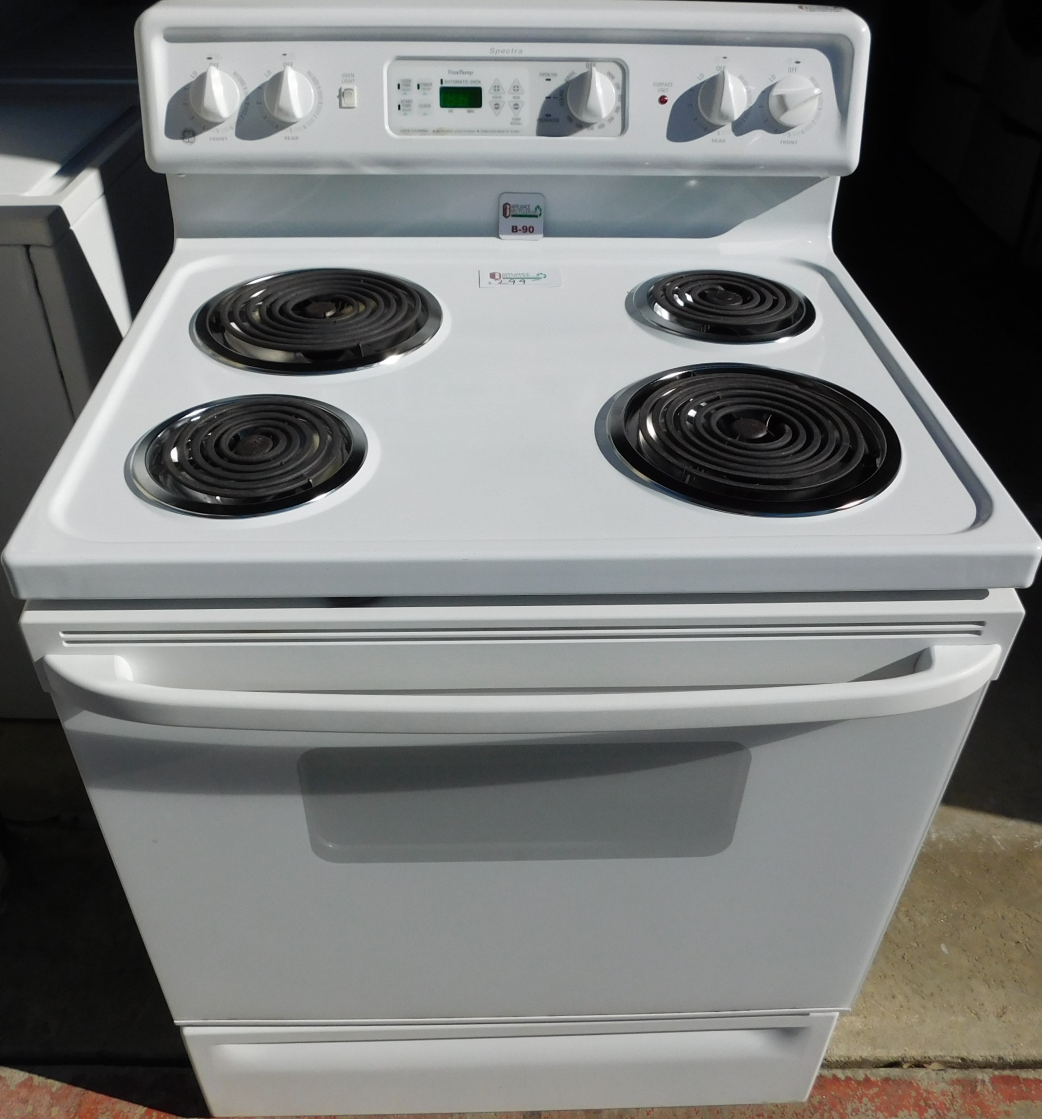 Stove 30 Inch General Electric White Burner Top B 90 Sold General Electric White Burner Top Stove