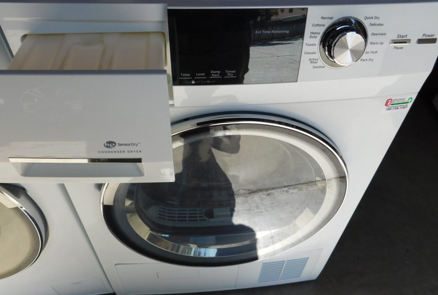 STACKABLE GE WASHER & DRYER (24 INCH 220 VOLT ELECTRIC) A300