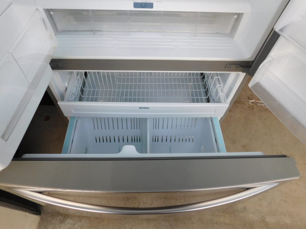 26 CU. FT. KENMORE FRENCH DOOR BOTTOM FREEZER (WITH ICE & WATER DISPENSER) (STAINLESS STEEL) A