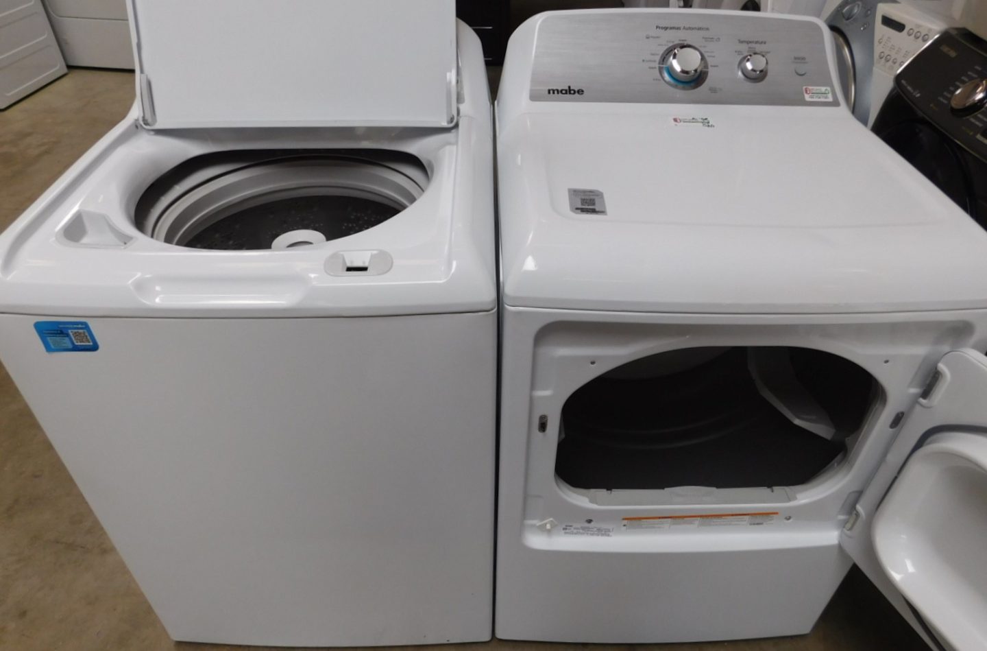 MABE- KING SIZE CAPACITY - WASHER AND GAS DRYER- SET PRODUCT ID#A-408 ...