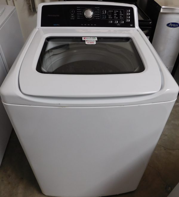 WASHER- FRIGIDAIRE SUPER KING SIZE CAPACITY- HEAVY DUTY WASHER- PRODUCT ID#A-695