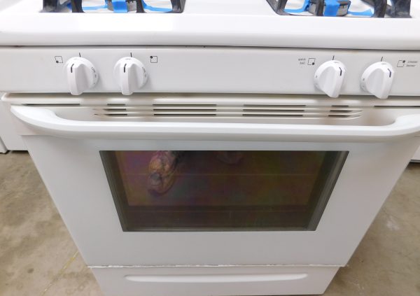 STOVE- FRIGIDAIRE - GAS   PRODUCT ID#A-679 HUYNH CPU - Image 4