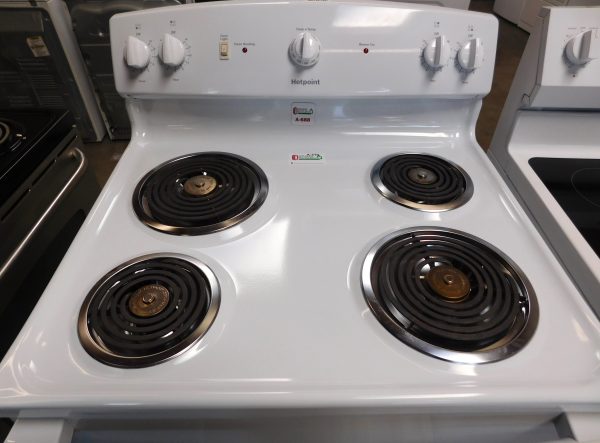 STOVE- 30 INCH (4 BURNER) HOTPOINT ELECTRIC GLASS TOP STOVE A-688 - Image 2