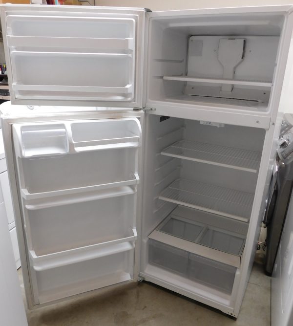 18 CU. FT.  WHIRLPOOL TOP FREEZER REFRIGERATOR  A-639 - Image 4