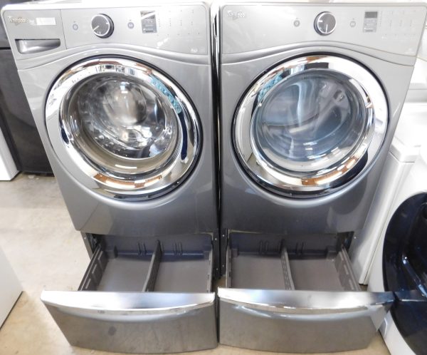 WHIRLPOOL WASHER AND ELECTRIC DRYER-WITH STEAM- ON PEDESTALS - PRODUCT ID# A-545 - Image 3