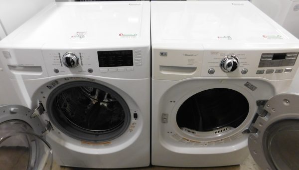 KENMORE WASHER AND GAS DRYER (WITH STEAM) - PRODUCT ID# A-595 - Image 2