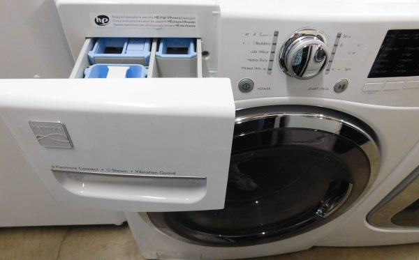 KENMORE WASHER AND GAS DRYER (WITH STEAM) - PRODUCT ID# A-595 - Image 4