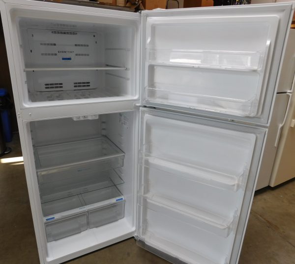 20 CU. FT.  FRIGIDAIRE TOP FREEZER REFRIGERATOR  A-328 - Image 4