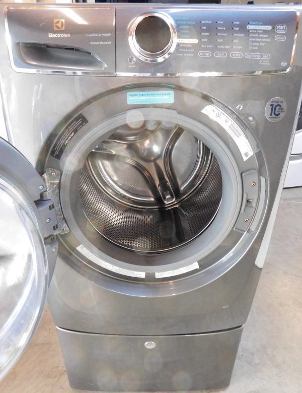 FRONT LOAD- FRIGIDAIRE WASHER ON PEDISTAL - A--407   (FRONT LOAD) - Image 4