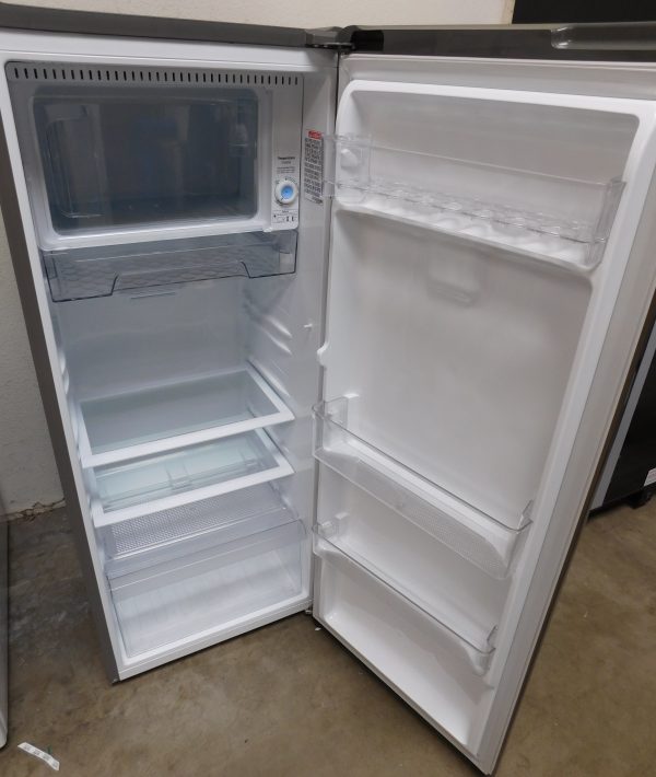 7 CU. FT. LG TOP FREEZER REFRIGERATOR  A-355 - Image 2