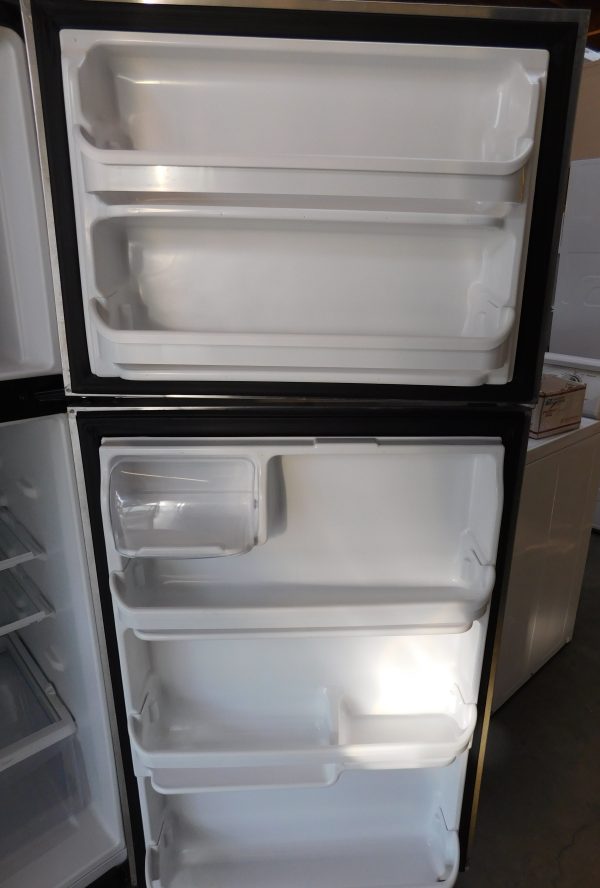 20 CU. FT. (STAINLESS STEEL) (GLASS SHELVES) GE TOP FREEZER REFRIGERATOR  A-447 - Image 5