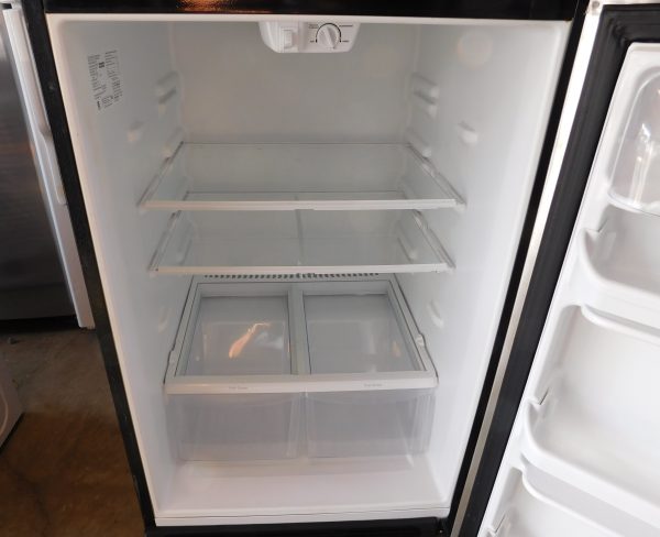 20 CU. FT. (STAINLESS STEEL) (GLASS SHELVES) GE TOP FREEZER REFRIGERATOR  A-447 - Image 7