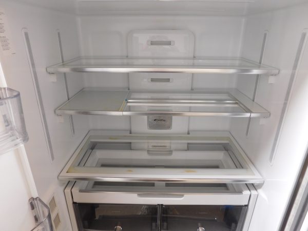 24 CU. FT. KITCHEN AID SIDE-BY-SIDE REFRIGERATOR & FREEZER (WITH ICE & WATER DISPENSER) (STAINLESS STEEL)  A-347 - Image 11