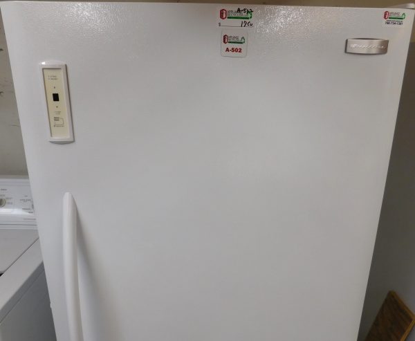 17 CU. FT. FRIGIDAIRE (FROST FREE) UPRIGHT FREEZER PRODUCT ID# A-502 - Image 3