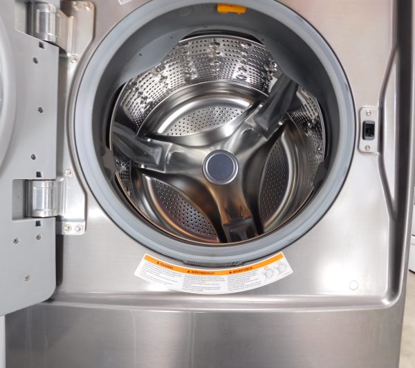FRONT LOAD- KENMORE (VERY NEW) WASHER ON PEDESTAL - A--599   (KING SIZE) (FRONT LOAD) - Image 4