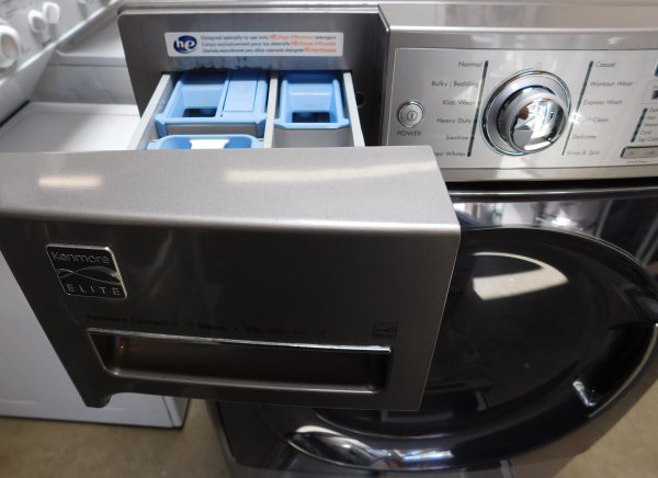 FRONT LOAD- KENMORE (VERY NEW) WASHER ON PEDESTAL - A--599   (KING SIZE) (FRONT LOAD) - Image 7