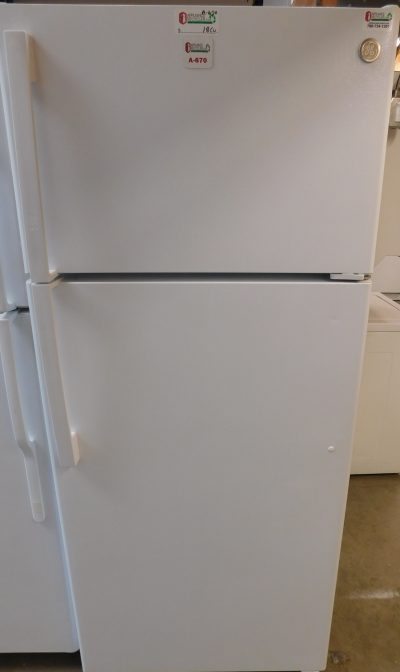 18 CU. FT. GE TOP FREEZER REFRIGERATOR  A-670
