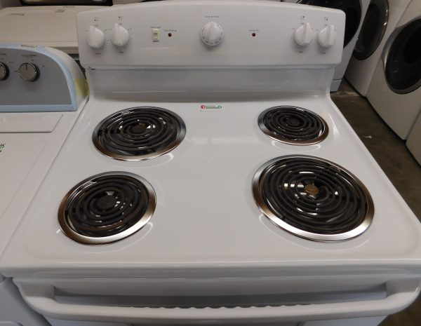 STOVE- 30 INCH (VERY NEW) G.E. ELECTRIC BURNER TOP STOVE A-202  (QNTY 20 AVAIL.) - Image 2