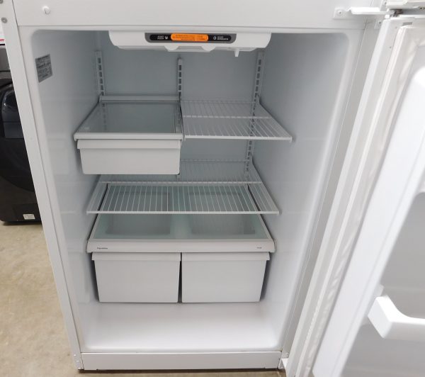 18 CU. FT. (LIKE NEW) GE TOP FREEZER REFRIGERATOR  A-253 - Image 7
