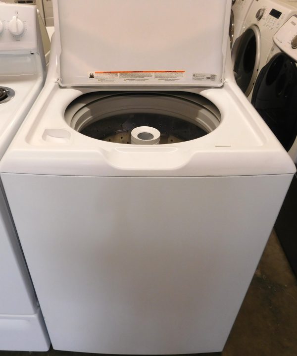 HOTPOINT WASHER- KING SIZE CAPACITY- HEAVY DUTY WASHER- PRODUCT ID#A-456 - Image 4