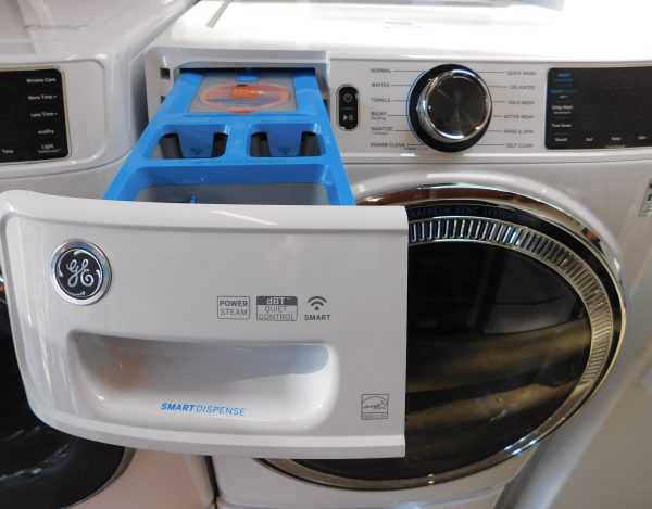 GENERAL ELECTRIC WASHER AND ELECTRIC DRYER-(NEW)- ON PEDESTALS - PRODUCT ID# A-379 - Image 6