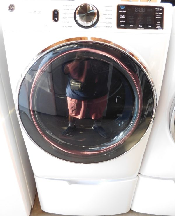 GENERAL ELECTRIC WASHER AND ELECTRIC DRYER-(NEW)- ON PEDESTALS - PRODUCT ID# A-379 - Image 10