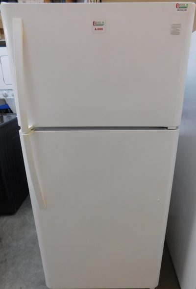 18 CU. FT. KENMORE TOP FREEZER (WITH ICE MAKER) REFRIGERATOR WITH GLASS SHELVES A-559