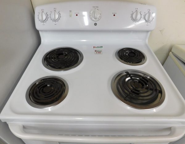STOVE- 30 INCH (VERY NEW) G.E. ELECTRIC BURNER TOP STOVE A-484 - Image 2