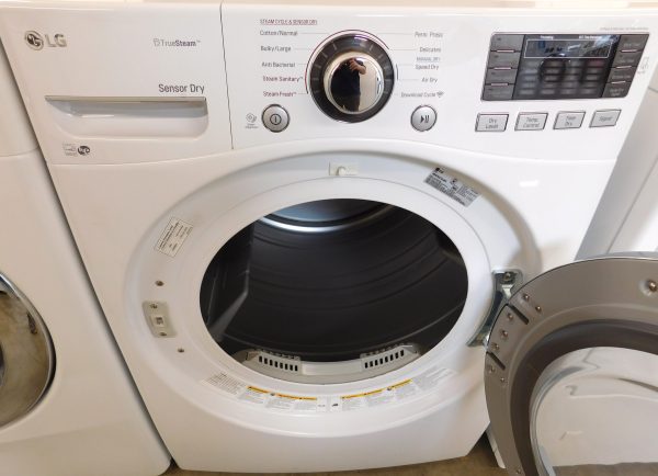 LG WASHER AND GAS DRYER SET - (FRONT LOAD) PRODUCT ID# A-672 - Image 14