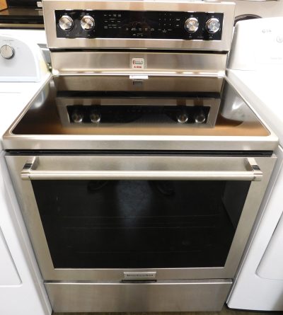 STOVE- 30 INCH (NEW CONDITION) (4 BURNER) (CONVECTION) KITCHEN AID ELECTRIC GLASS TOP STOVE A-550
