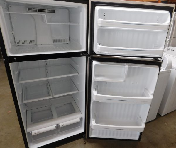17 CU. FT. (SATIN STAINLESS COLOR) (GLASS SHELVES) GE TOP FREEZER REFRIGERATOR  A-283 - Image 4