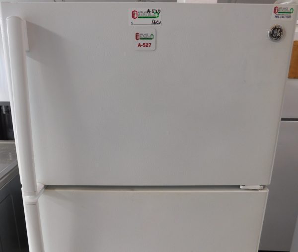 16 CU. FT. (GLASS WITH WIRE SHELVES) GE TOP FREEZER REFRIGERATOR  A-527 - Image 2