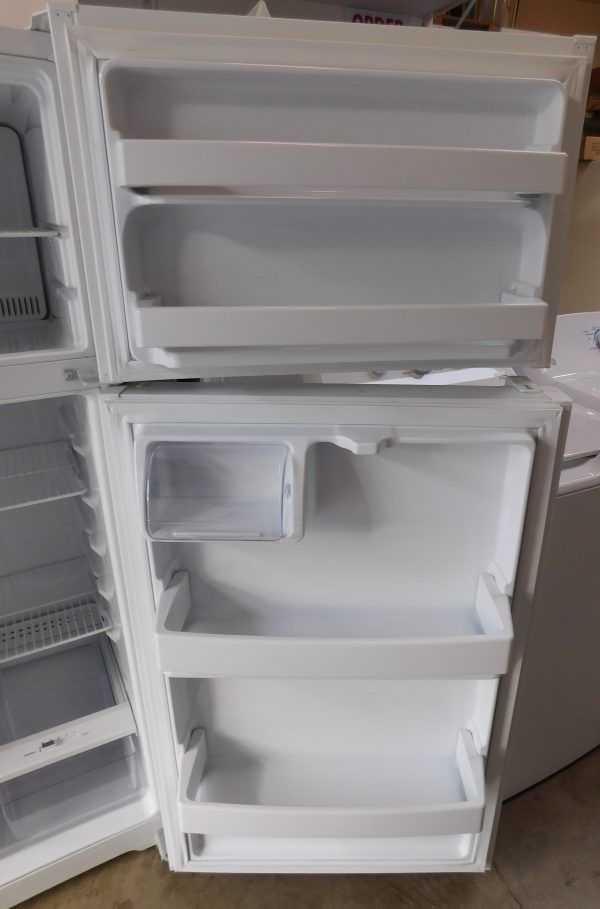16 CU. FT. (GLASS WITH WIRE SHELVES) GE TOP FREEZER REFRIGERATOR  A-527 - Image 5