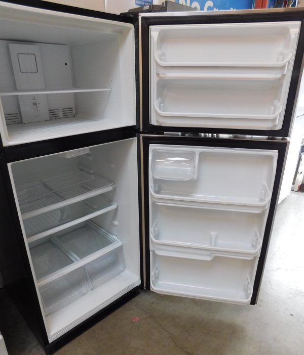 20 CU. FT. (STAINLESS STEEL) (GLASS SHELVES) FRIGIDAIRE TOP FREEZER REFRIGERATOR  A-621 - Image 4