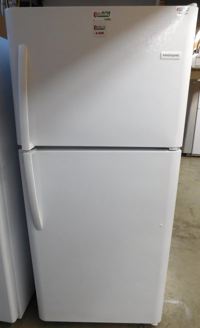 20 CU. FT. (STAINLESS STEEL) (GLASS SHELVES) FRIGIDAIRE TOP FREEZER REFRIGERATOR  A-525