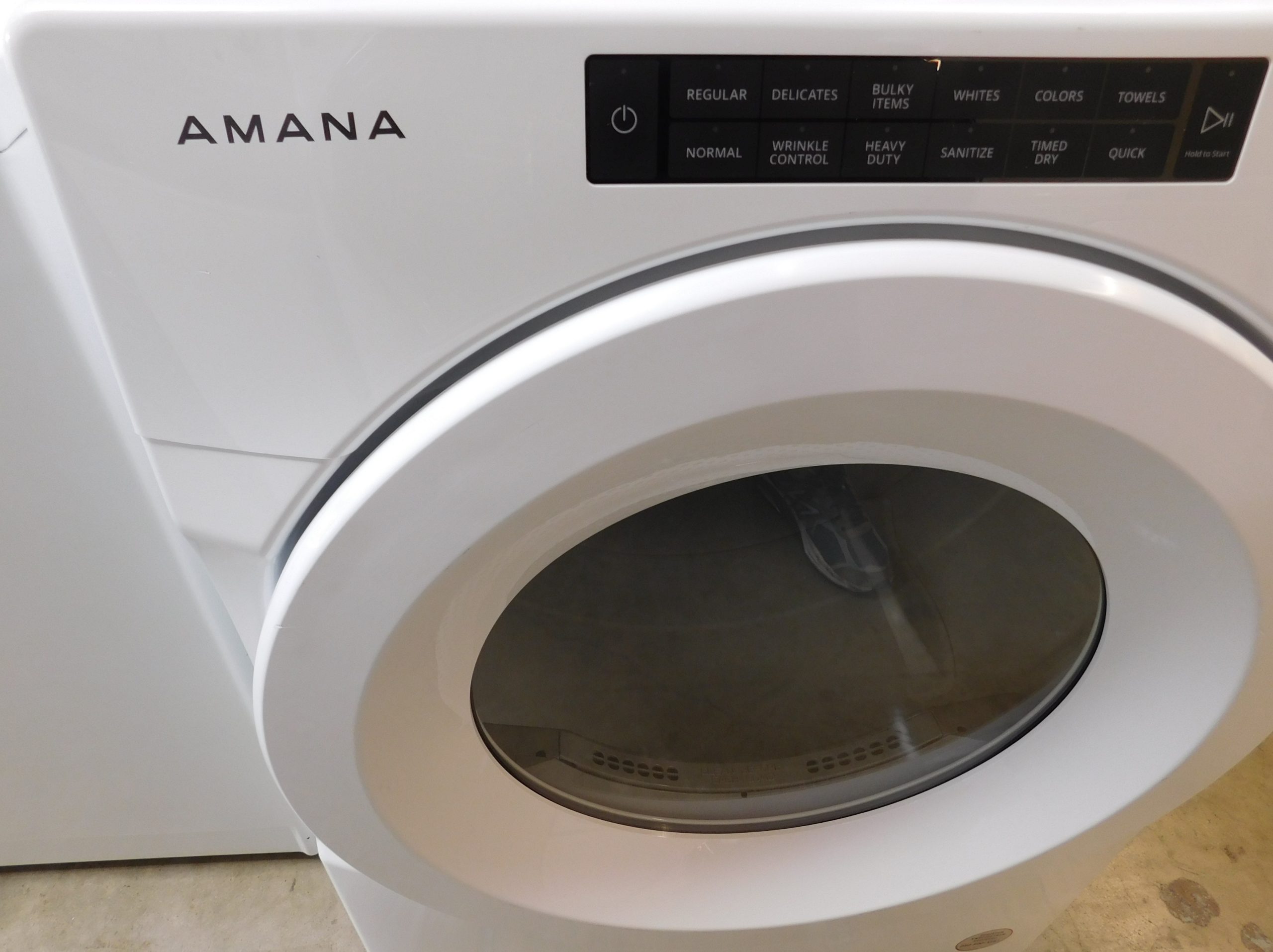 FRONT LOAD- AMANA ELECTRIC (ALMOST NEW) (MADE-BY-WHIRLPOOL) DRYER A-392 (FRONT LOAD) - Image 4