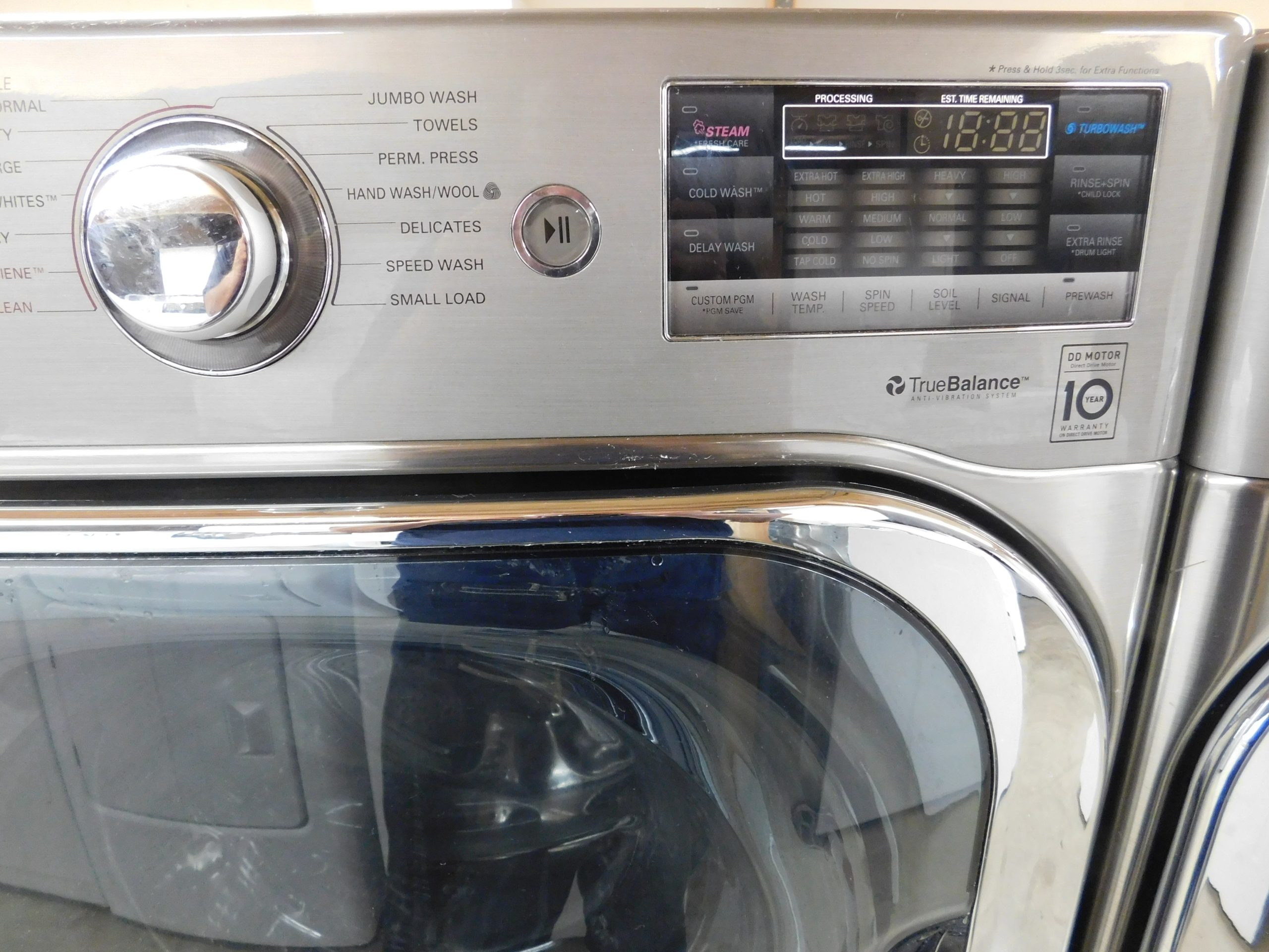 LG WASHER AND GAS DRYER-WITH STEAM- ON PEDESTALS - PRODUCT ID# A-378 - Image 7