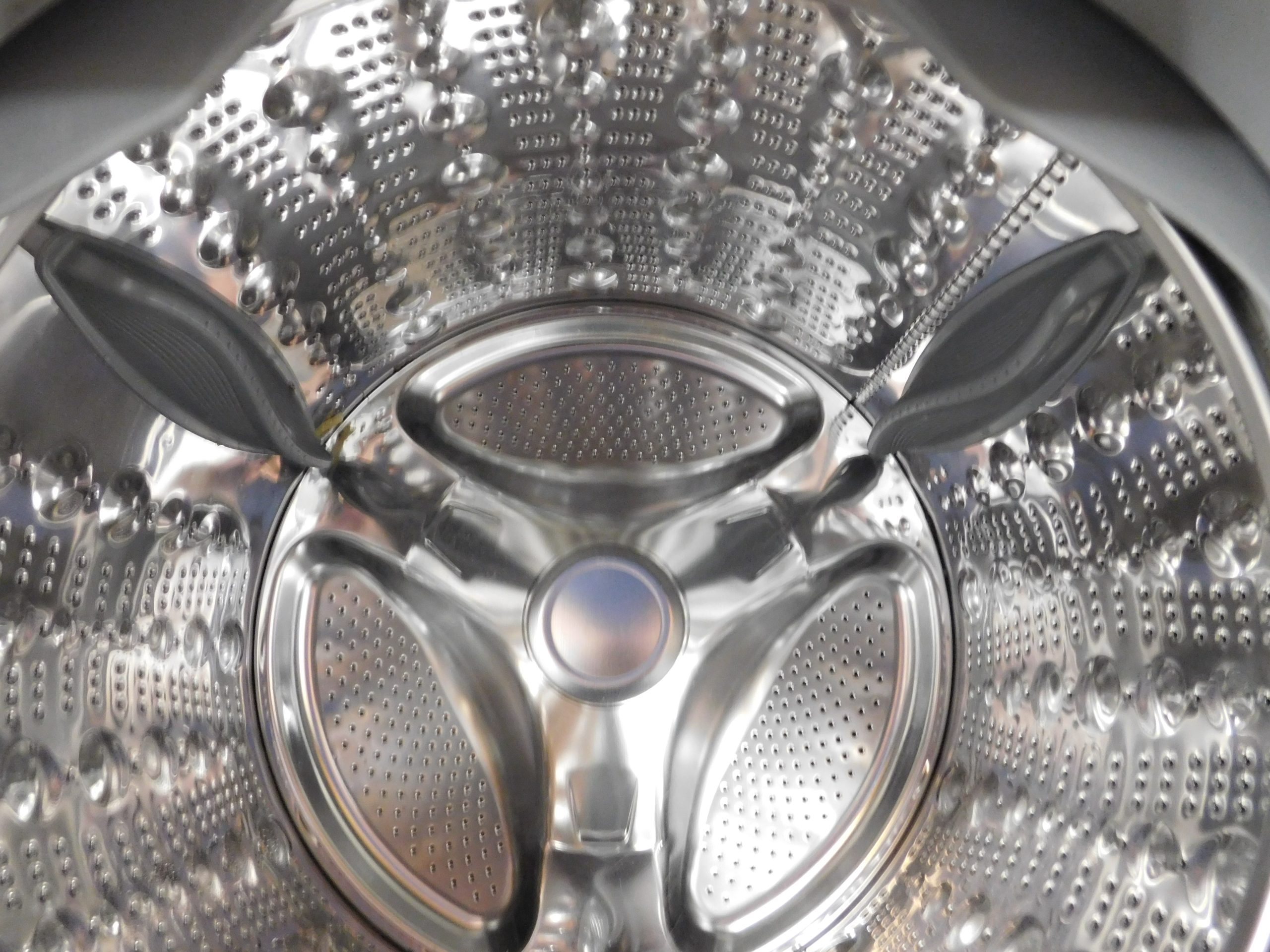 LG WASHER AND GAS DRYER-WITH STEAM- ON PEDESTALS - PRODUCT ID# A-378 - Image 11