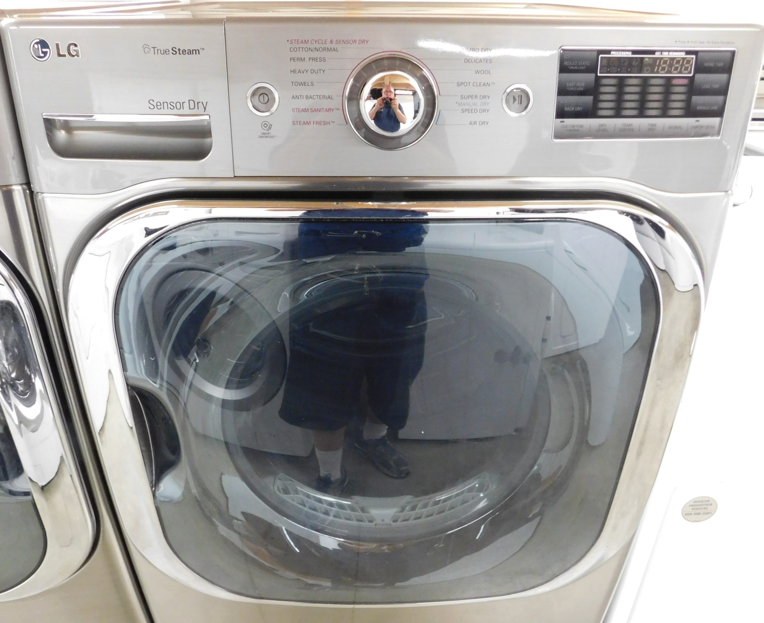 LG WASHER AND GAS DRYER-WITH STEAM- ON PEDESTALS - PRODUCT ID# A-378 - Image 14