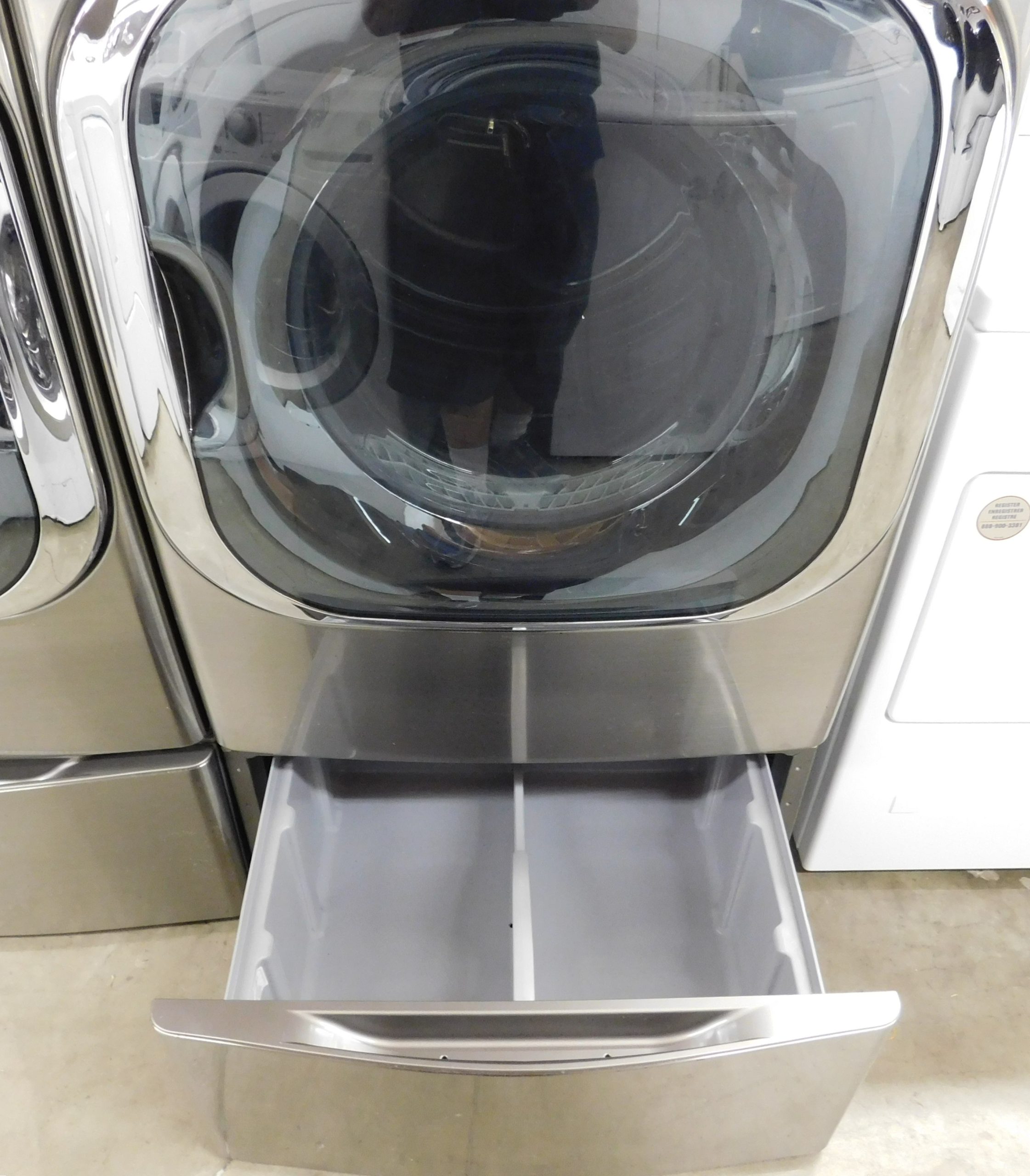 LG WASHER AND GAS DRYER-WITH STEAM- ON PEDESTALS - PRODUCT ID# A-378 - Image 17