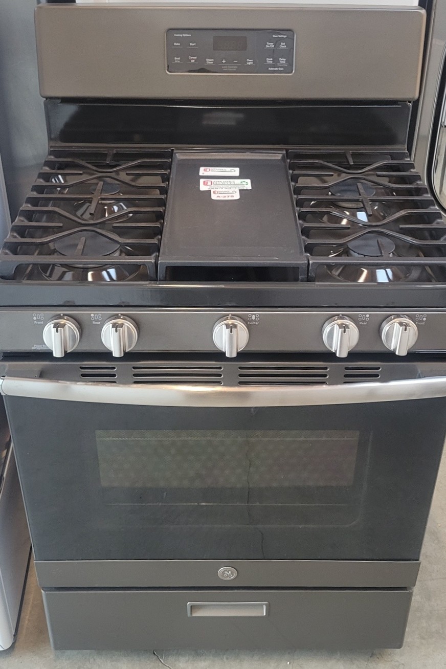 STOVE- GE (BLACK & STAINLESS STEEL) - GAS PRODUCT ID#A-275V