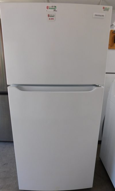18 CU. FT. FRIGIDAIRE (ALMOST NEW) TOP FREEZER REFRIGERATOR  A-374