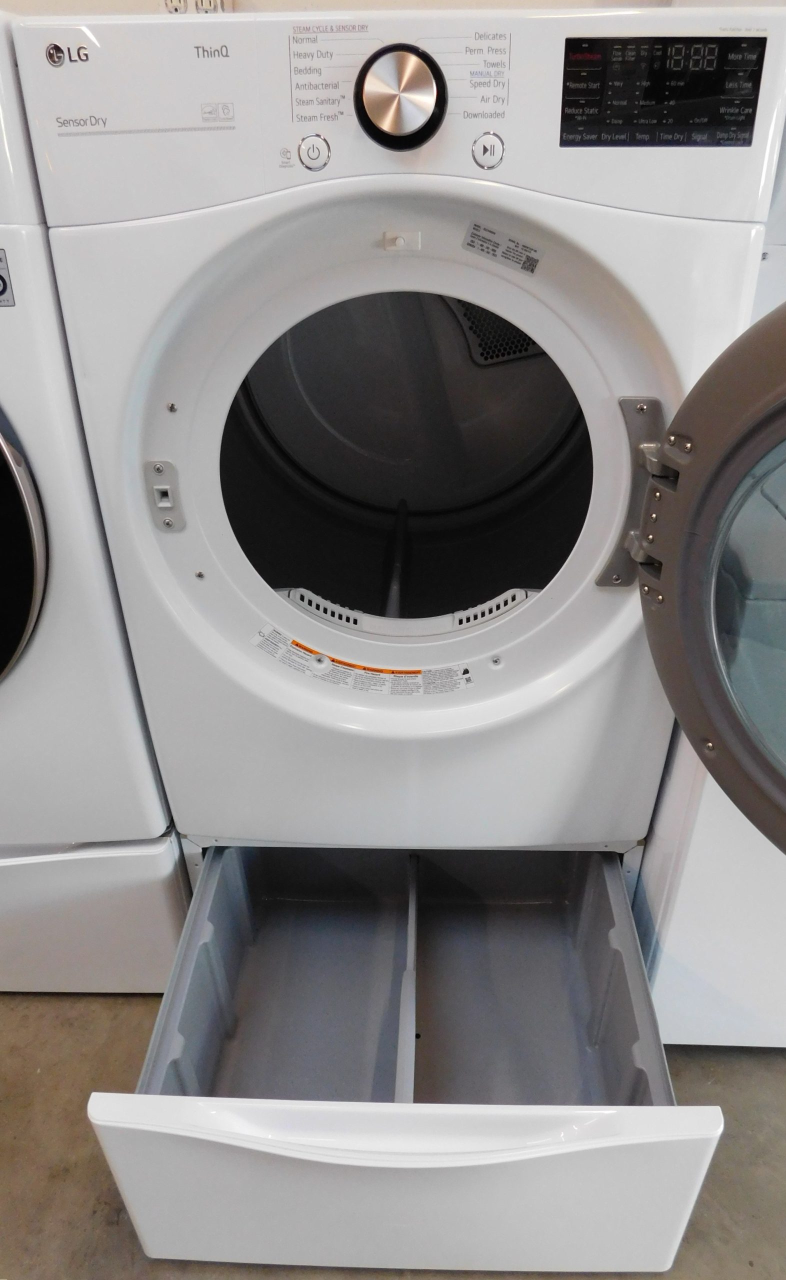 LG WASHER AND ELECTRIC DRYER-(VERY NEW)- ON PEDESTALS - PRODUCT ID# A-140 - Image 12